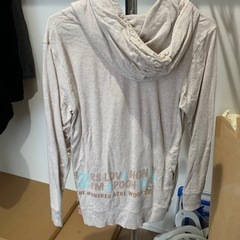 プーさんトレーナーの画像