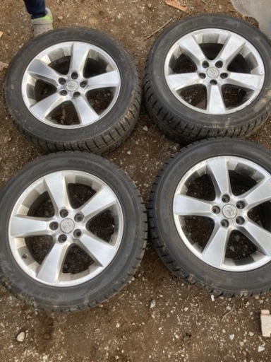 4本ハリアーのホイール／冬タイヤ235/55R18 104TXL