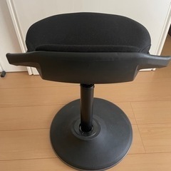 バランスチェアの画像