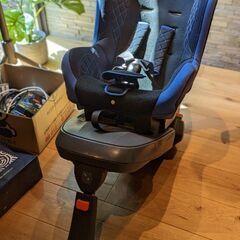 トヨタ　NEO G-Child ISO leg　チャイルドシート