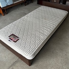 受渡し予定　引き出し付きシングルベッド