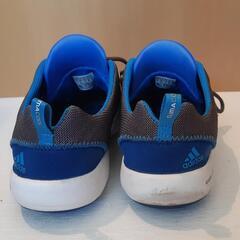 adidasスニーカー　water grip 28cmの画像