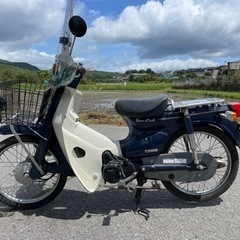 カブ50 カスタムFI レストアベースの画像