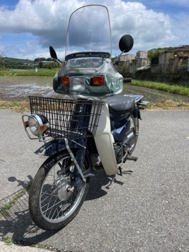 カブ50 カスタムFI レストアベース