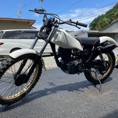ホンダ TLR200