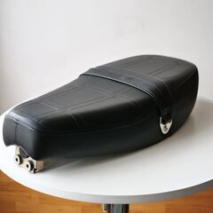 【近隣お届け無料】スーパーカブ用ダブルシートとリアキャリアのセット