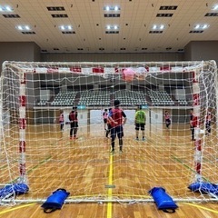 👀目が合ったそこの君！一緒にフットサルやらないか？