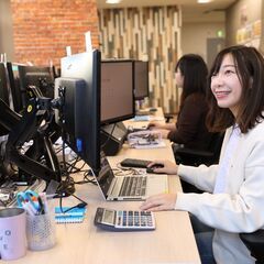 未経験◎EC通販事業の生産管理！/女性用補正下着メーカーの画像