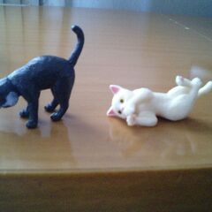 カプセルトイ★ガチャガチャ◆うちの猫　その3 クロシロ＆クリーム