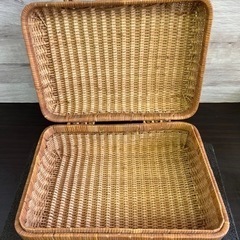 アンティーク バスケットの画像