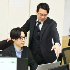 未経験◎/月給25万~/金融業界の法人営業◎土日祝休み◎仲間を大切にする社風♪の画像