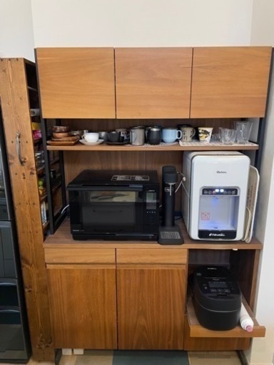 【決まりました】【値下げ最終50,000→30,000】UNICO キッチンボード  良品 6/17(土)午前中〜6/24まで引取り限定