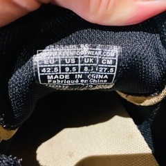 keen 靴　ベージュ　27.5センチの画像