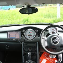 【ローン・クレジット決済OK】BMW　MINIクーパーS（車検2年付）の画像