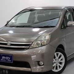 レッドウインター/トヨタ アイシス プラタナ