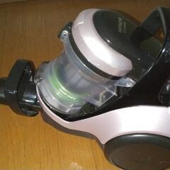 パワーブーストサイクロン掃除機の画像