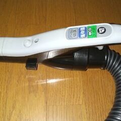 パワーブーストサイクロン掃除機の画像