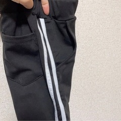 【2本ライン】レギンス　トレーニング　黒　ブラック　サイドライン　Mの画像