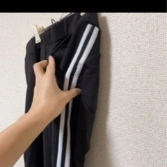 【2本ライン】レギンス　トレーニング　黒　ブラック　サイドライン　Mの画像