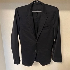 ユニクロ テーラードジャケット メンズ　春夏秋の画像