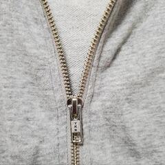 レースパーカーの画像