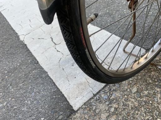 ??　電動自転車　パナソニック　安く　バッテリー　充電器　付き　シルバー　２６インチ　配達可能