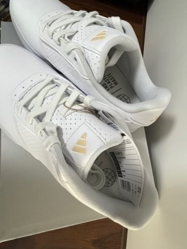 adidas ゴルフシューズ レディース タグ付き GV6915 235J 新品