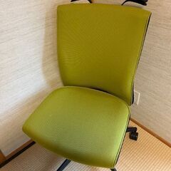 コクヨ　オフィスチェアの画像