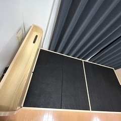 シングルベッド（マットレス付）の画像