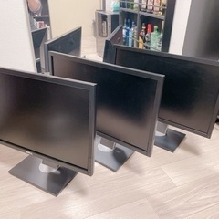 DELL 24インチ ワイドモニター 3枚セットの画像