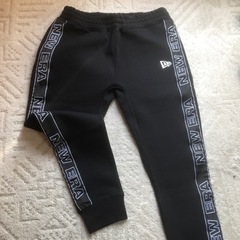 【新品未使用タグ付き】ニューエラ　スウェットパンツ（受け渡し　西船橋駅可能です）の画像