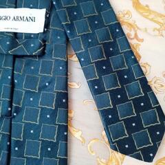 20%offしました♪美品GIORGIO ARMANI  ITALY
シルク100％ネクタイの画像