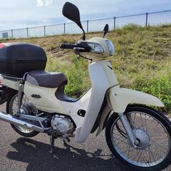 ホンダ　スーパーカブ　50cc　AA04　ベージュ