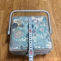 リバティ裁縫箱 ソーイングボックスの画像