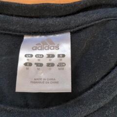 さらに！最終価格！値下げしました！Adidas、プリントTシャツの画像