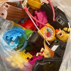 おもちゃ大量の画像