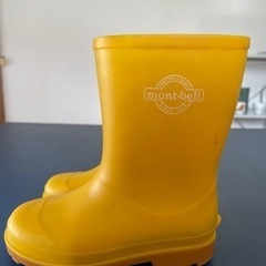 モンベル  16cm 長靴　※記名ありの画像