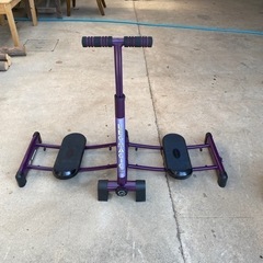 レッグマジック内腿を鍛える運動器具です。