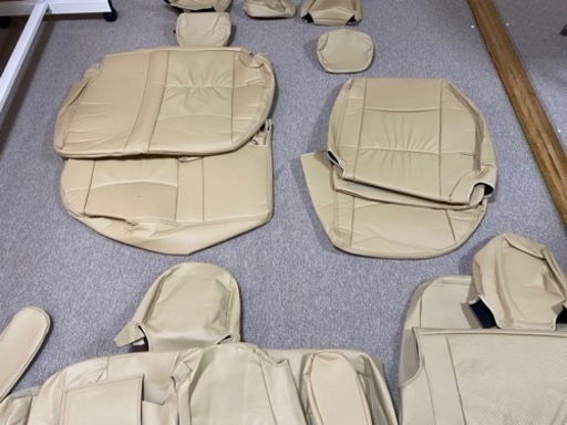 エスティマ50系　新品　シートカバー　８人乗り用対応