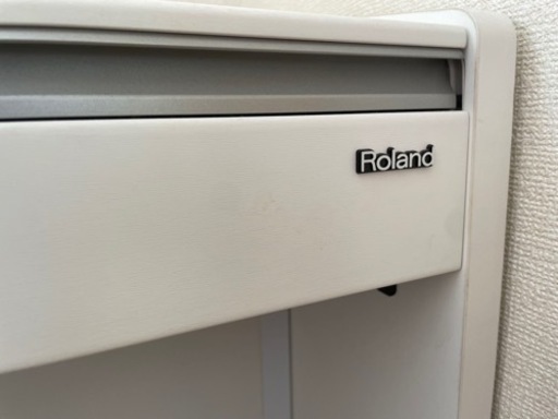 [お譲り先決まりました]Roland 電子ピアノ