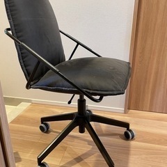 IKEA  オフィスチェアの画像