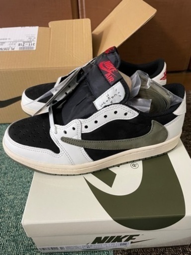 【NIKE】Airジョーダンlow Travis Scott  23.5