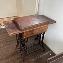 【５月１７日まで】足踏みミシン