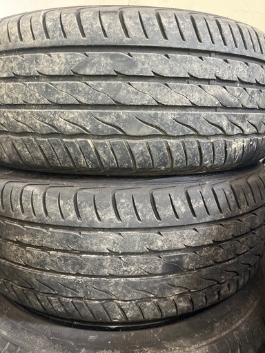18インチ　ワーク　225-45r18 タイヤ8部山位？