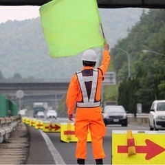 送迎あり🚕日払いOK🙆🏻ダブルワーク大歓迎‼️寮完備🏢60代から20代の幅広い方が活躍中🙌 30万以上稼ぎたい方大募集！！！の画像