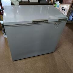 冷凍庫　日立フリーザー　RS-F251C  235L