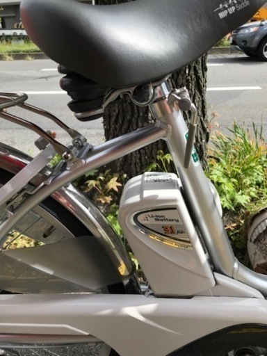 坂道立ちこぎせずに❗️☆パナソニック電動自転車　軽量　美品！