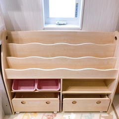 近場配達込🚚💭 LOWYA 絵本棚 おもちゃラック 🧸💗の画像