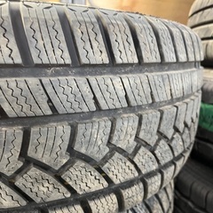 4本　バリ山　スタッドレス　225/55R17 送料無料「一部地域除く」 4本 バリ山 スタッドレス 225/55R17 送料無料「一部地域除く