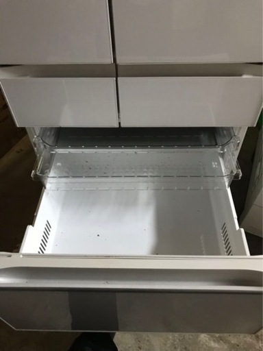  【中古】冷蔵庫 HWタイプ クリスタルホワイト R-HW60N-XW 6ドア